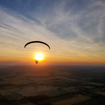 gallery/sunset paramotor